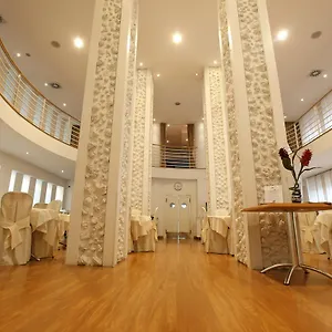 hotel-luxor.riccione-hotels.org/