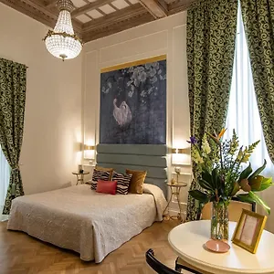 ingrami-suites.it-romehotels.com/